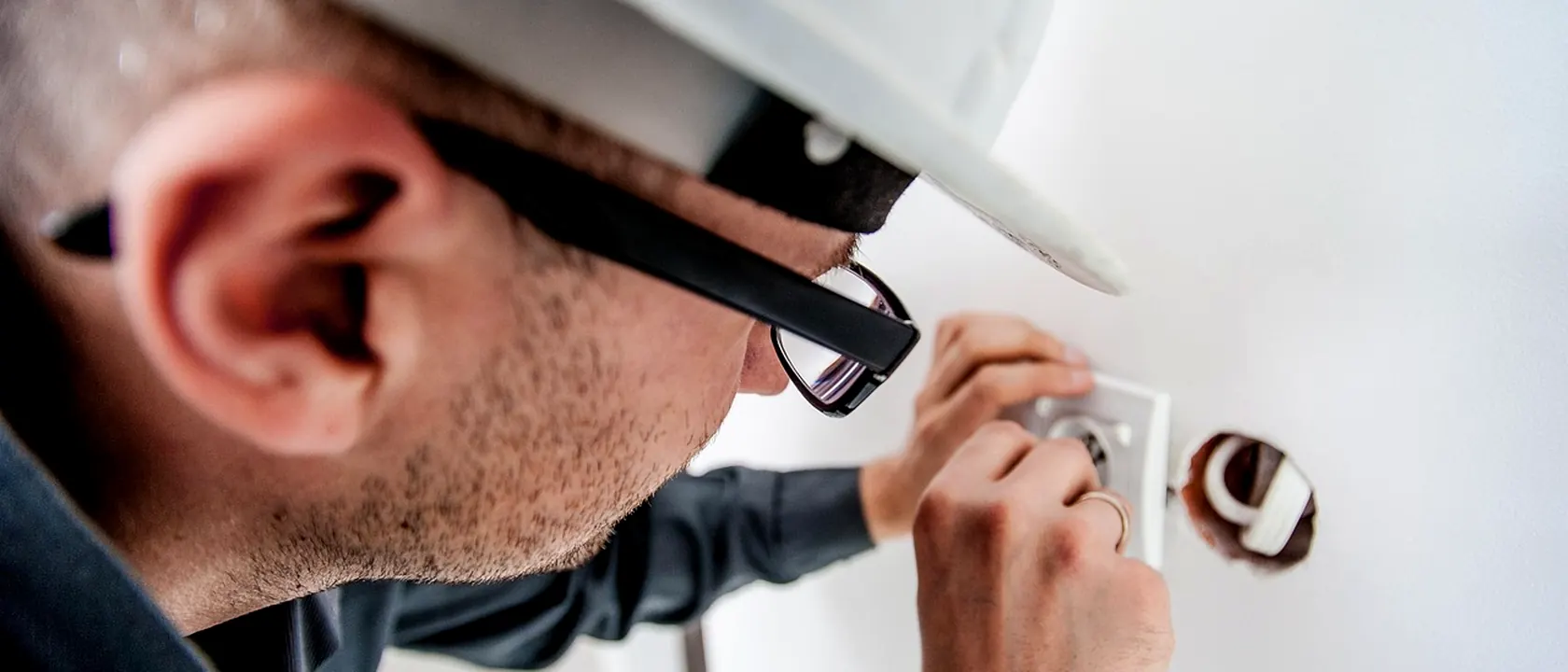 Helpers--Installation, Maintenance, and Repair Workers