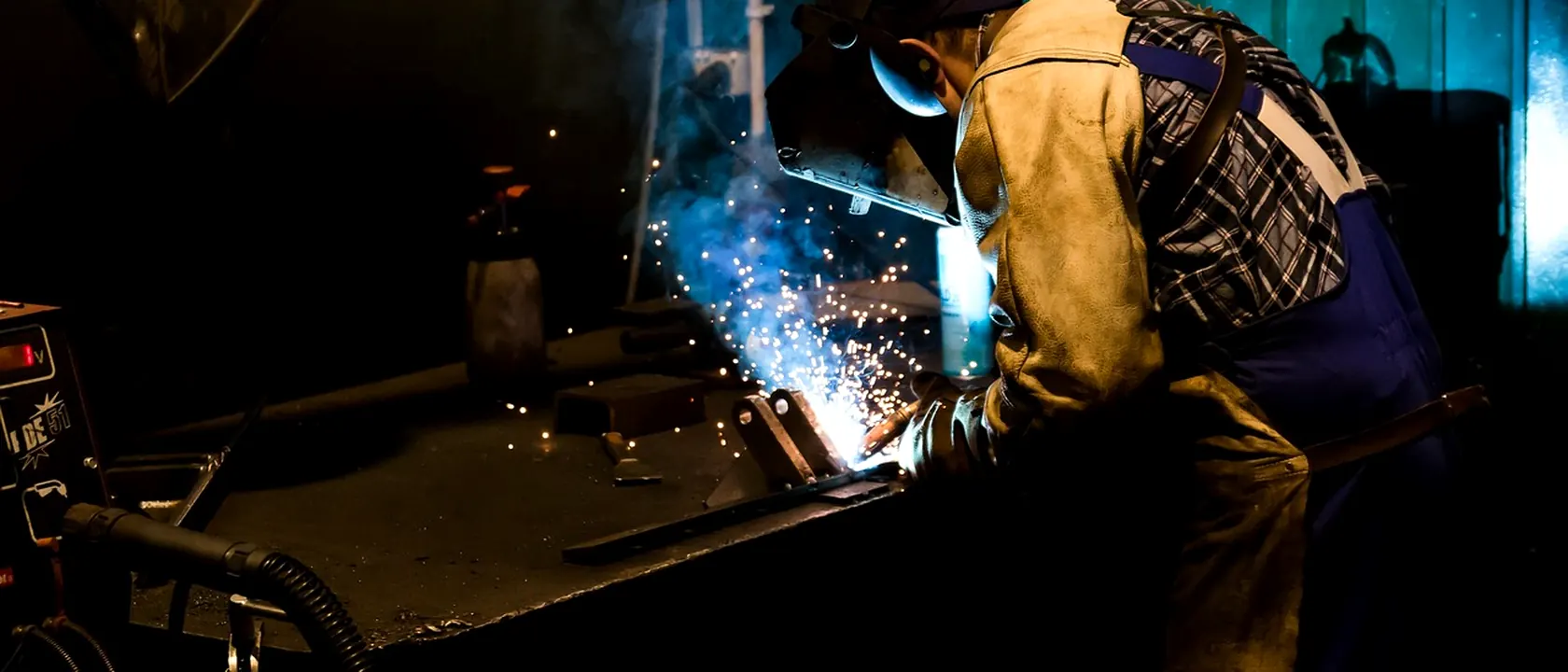 Welding, Soldering, and Brazing Machine Setters, Operators, and Tenders